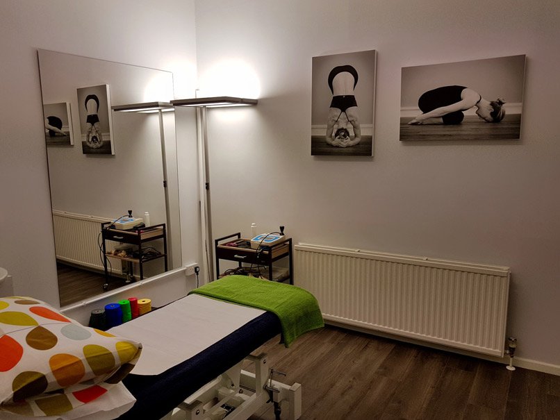 Our Modern treatment room-Squash club clinic